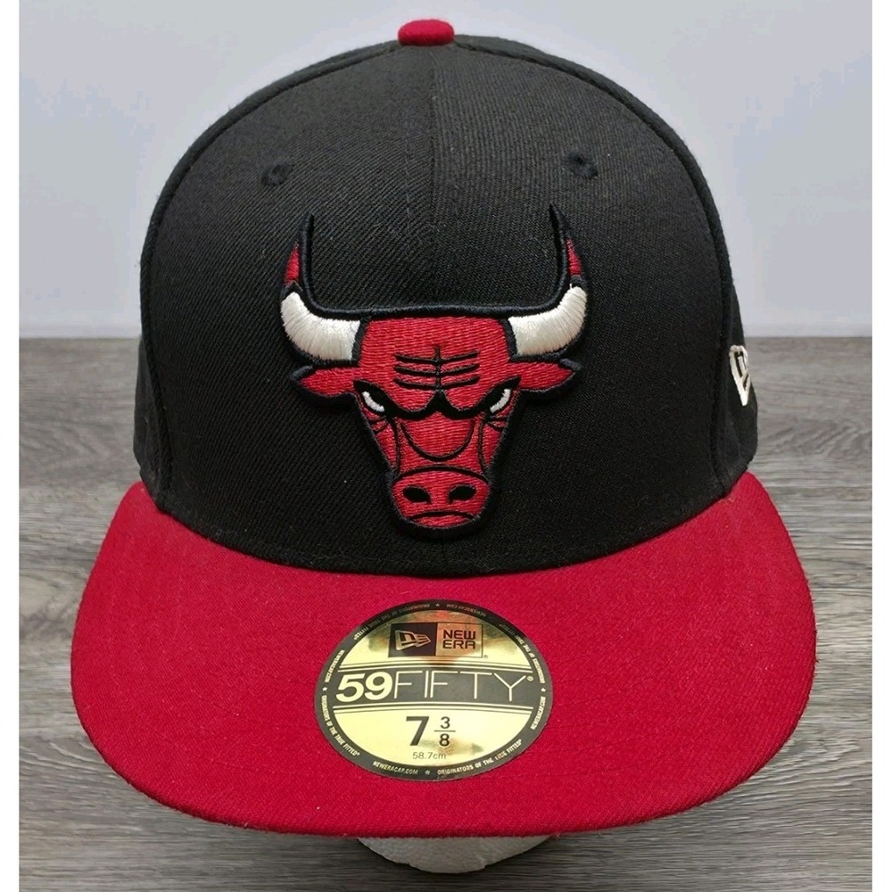 Chicago BULLS 59FIFTY Fitted Hat -  Black/Red - New Era